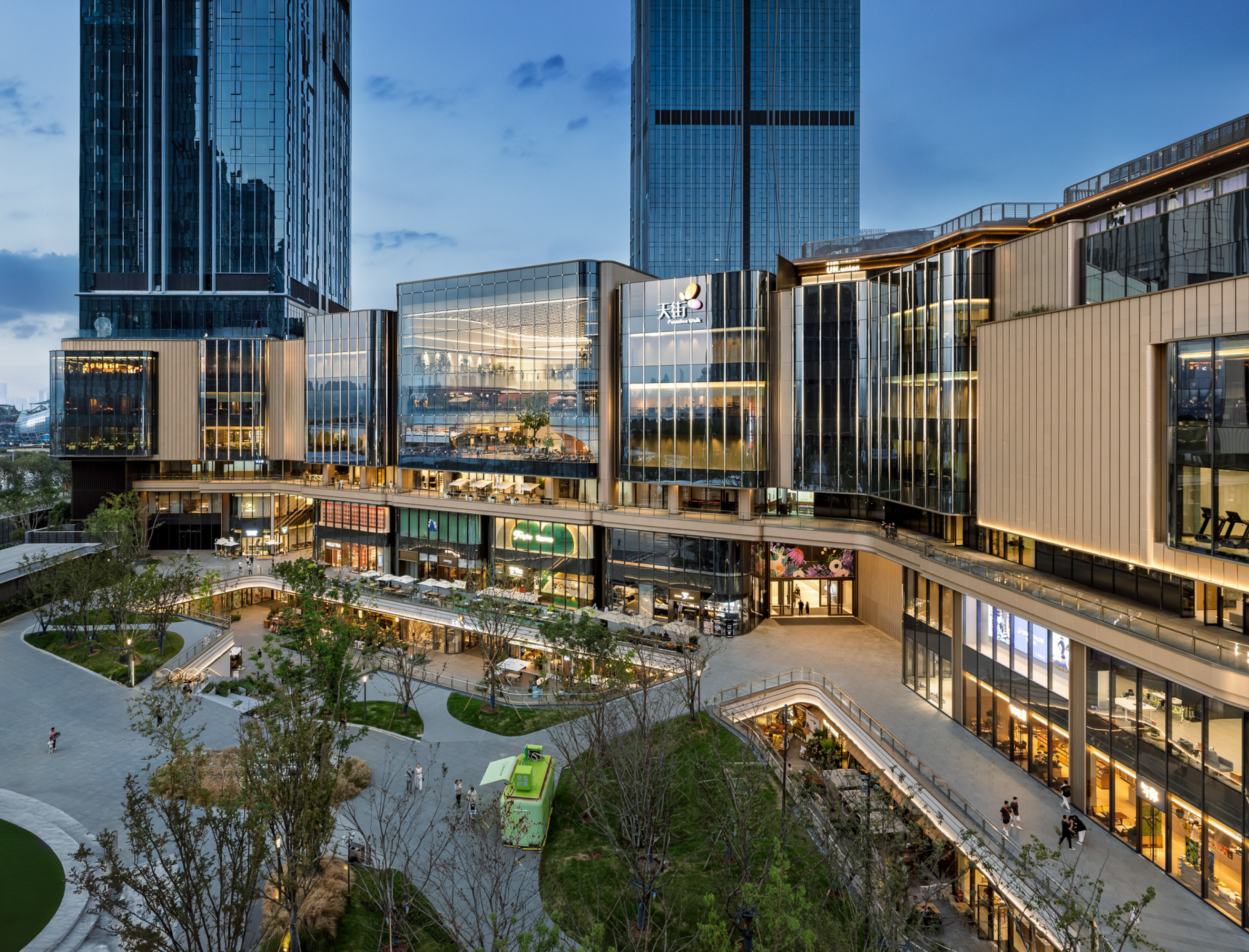 Lead8's Community-Centric Design for Wuhan's Riverside Business
